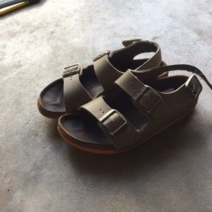 Birkenstocks taupe sandals size 1